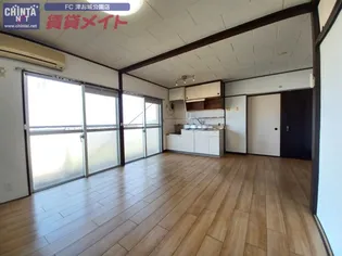 新町ハイツ【5階】の居間