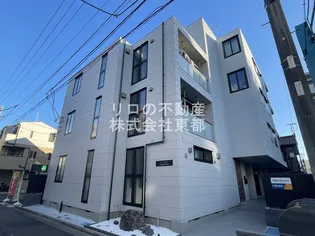 アイ クミロンの画像