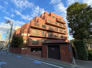 東京都港区元麻布1【マンション】の外観