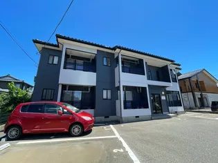 SAJA-Cricket【1階】の外観