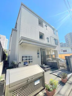 東京都新宿区西新宿4【マンション】の外観