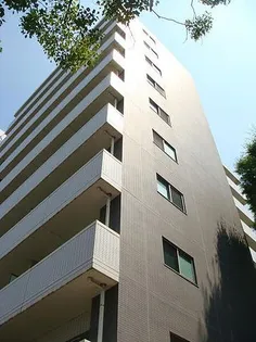 東京都港区東麻布3【マンション】の外観