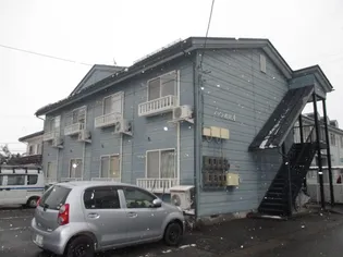 山形県山形市桜田西2【アパート】の外観