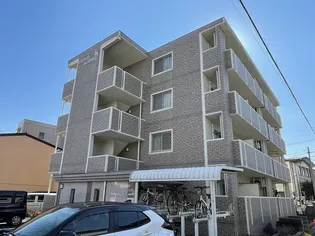 グランジャルダンの画像