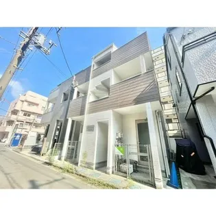 チャーリーズハウス根岸公園【1階】の外観