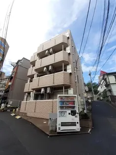 東京都新宿区西早稲田1【マンション】の外観