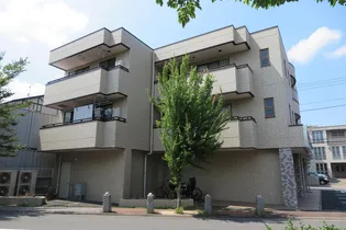 村越マンション一番館【3階】の外観