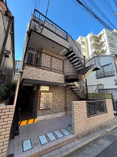 カーサ中野【1階】の外観