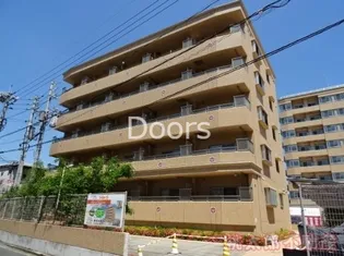 岡山県岡山市北区南方4【マンション】の外観