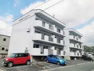吉岡マンション【2階】の外観