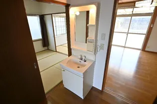 コーポラスハイランドK【2階】の内装