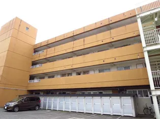 コーポ・サンシャイン’81【3階】の外観