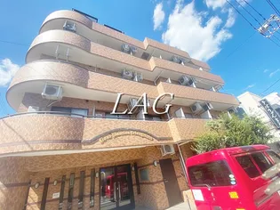 東京都新宿区西落合2【マンション】の外観