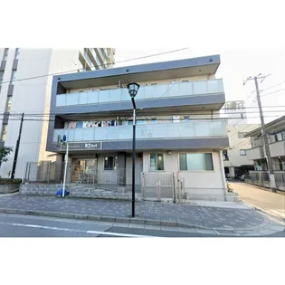 カーサ・イ・フィオーリ【2階】の外観