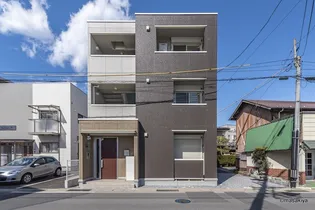 GRANDE STUDIO NICOLAの画像