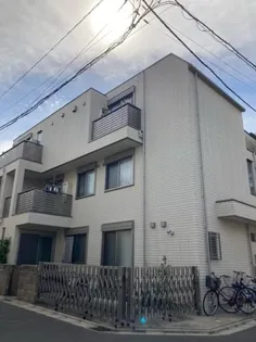 メゾンコルナス【3階】の外観