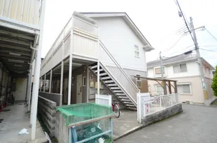 兵庫県西宮市松籟荘【アパート】の外観