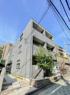 東京都渋谷区神宮前3【マンション】の外観