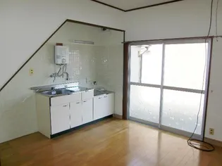 こだまアパートのキッチン