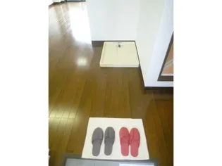 ラビットハウス アイディ【2階】の玄関