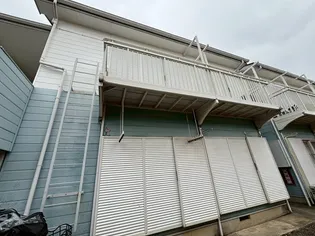 新倉ハイツ【1階】の外観