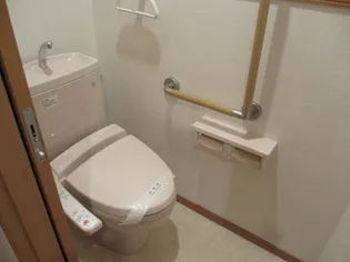 渚物語 C棟の内装