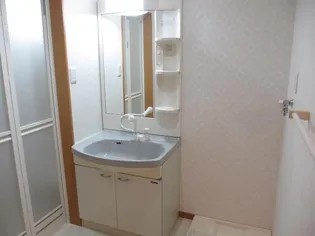 渚物語 C棟の内装