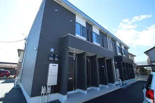 BELLE PRUNELLEの画像