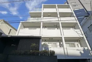 東京都新宿区岩戸町【マンション】の外観