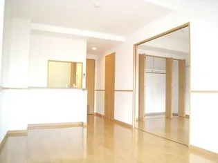 カスターナの画像