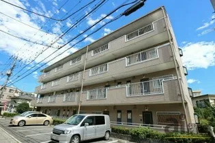 埼玉県坂戸市仲町【アパート】の外観