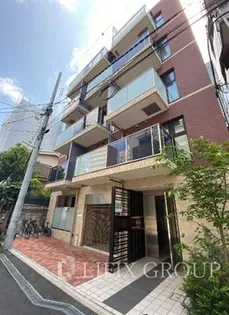 新宿御苑荘の画像