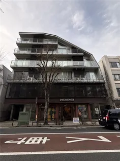 NESTの画像