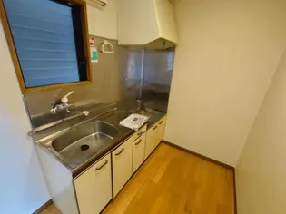 コーポリバーサイドIII【3階】のキッチン