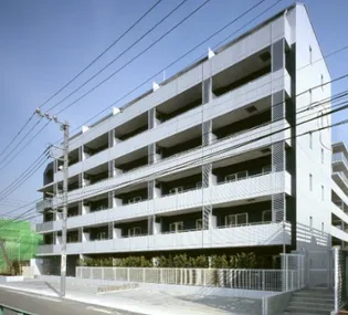 カスタリア鶴見【4階】の外観