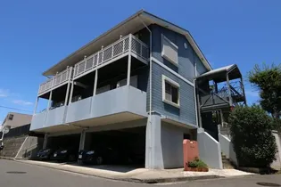 ストックヒルズ【1階】の外観