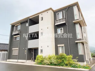 シャーメゾン アイの画像