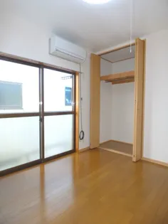 第8丸三マンションの画像