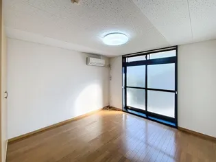 レオパレスアクシスの画像