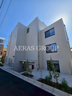 Aglaia 新宿横寺町の外観