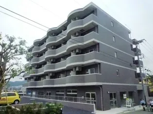 神奈川県平塚市真田2【マンション】の外観