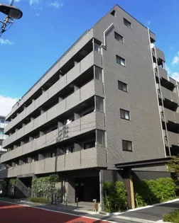 東京都新宿区水道町【マンション】の外観