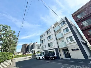 AUBEの画像