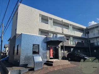 ロイヤル岩切7【1階】の外観