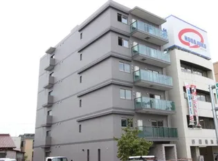 ラトレ白鳥【3階】の外観