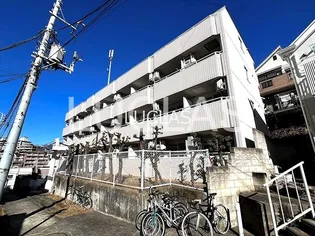スカイコート白楽A棟【1階】の外観