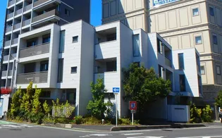 ラ メゾン ブランシェ【2階】の外観