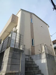 フルール井土ヶ谷【2階】の外観