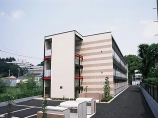 レオパレスメイフラワー【2階】の外観