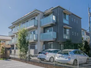 クレストコートの画像